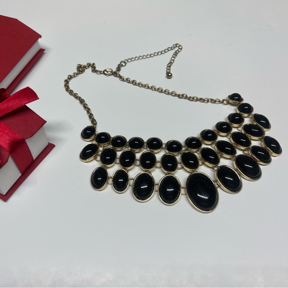 #19 Cabochon Statement Necklace 3 Tiered Vintage Necklace